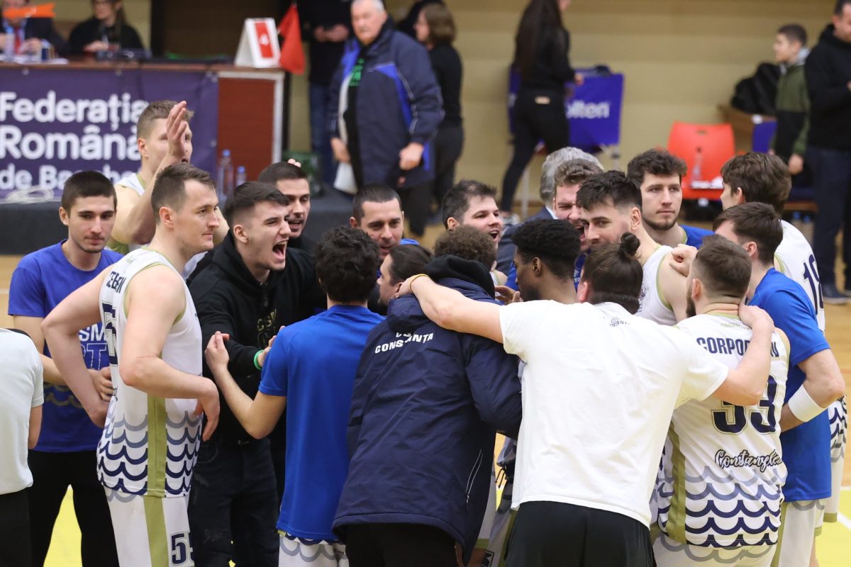 Spectacol marca CSM! Baschetbaliștii, start victorios în faza a II-a din Liga Națională