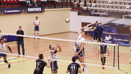 Voleibaliștii noștri au învins CSM Suceava și sunt în play-off-ul Diviziei A1