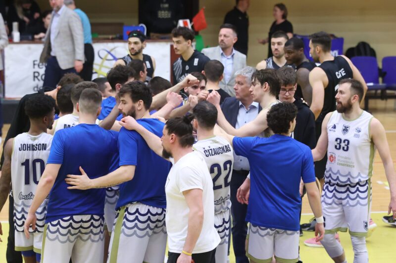 Meci tare contra campionilor: CSM Constanța – U BT Cluj 92-98!