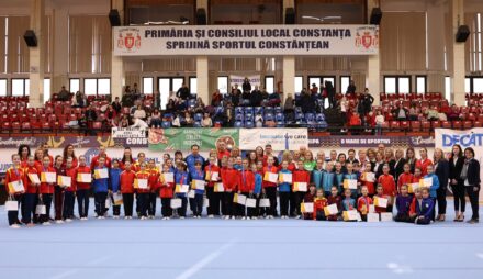 Regal de gimnastică la Sala Sporturilor „Simona Amânar”