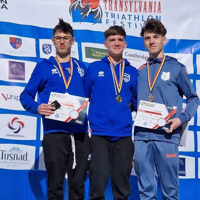 Triatloniștii CSM Constanța, pe podiumul Campionatului Național de Aquatlon