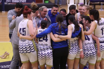 Suntem în finală! Baschetbalistele noastre au învins Aradul și vor juca pentru aur cu Sepsi Sfântu Gheorghe!