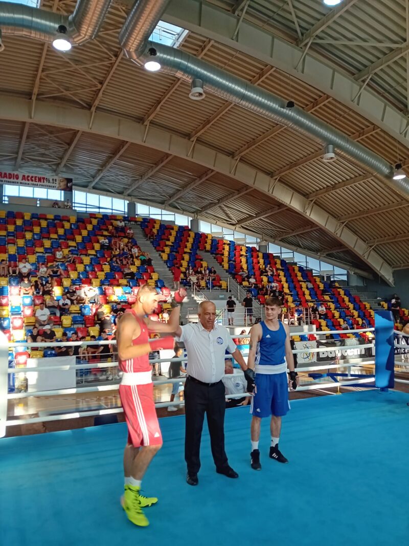 Alexandru Buleu de la CSM Constanța boxează în finala Cupei României