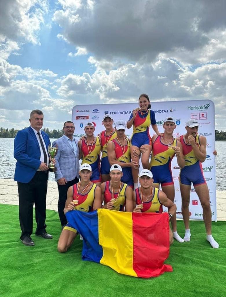 Tinerii canotori de la CSM Constanța sunt campioni balcanici!