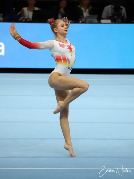 Sabrina Voinea a fost aproape de o medalie la Mondialele de gimnastică!