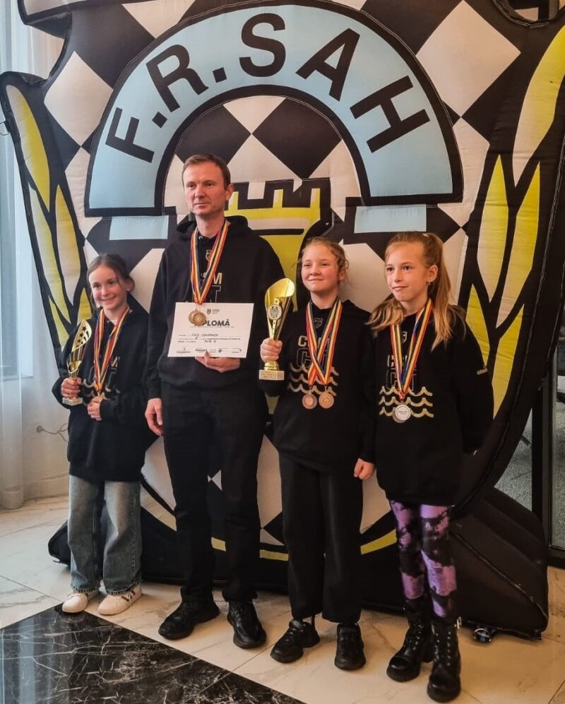 Șahiștii CSM Constanța, medaliați la Campionatul Național de Juniori