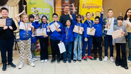Șahiștii CSM Constanța, campioni județeni la cinci categorii de vârstă