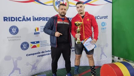 Evoluții remarcabile pentru halterofilii noștri la Bascov