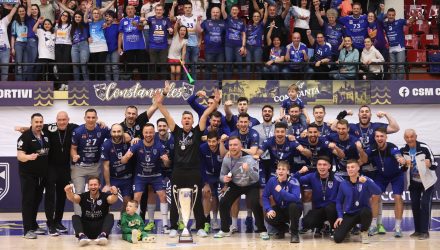 Medalii de argint pentru handbaliștii noștri! CSM Constanța este vicecampioană în Liga Zimbrilor