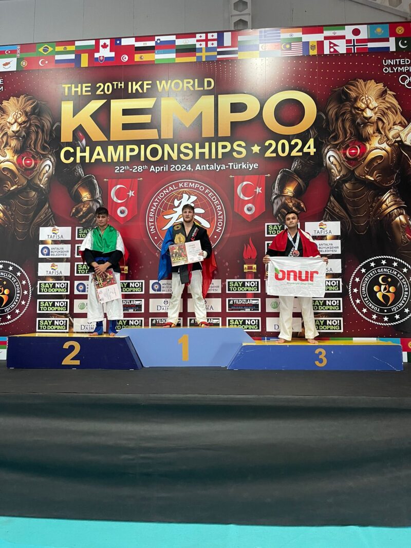 Medalie de aur pentru Ștefan Orza de la CSM Constanța la Campionatul Mondial de Kempo