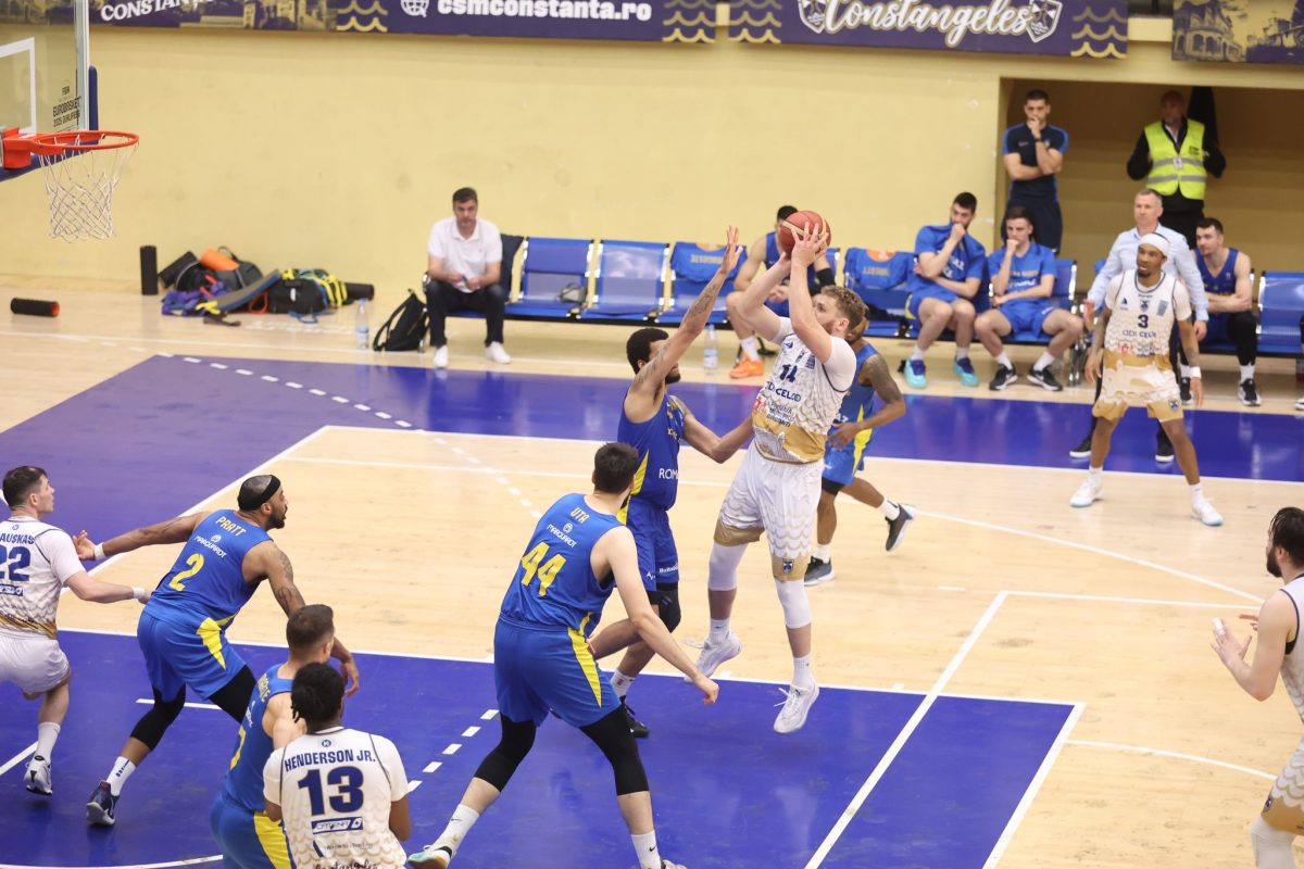 CSM Constanța câștigă pe terenul Rapidului! Lupta pentru locul 5 în Liga Națională continuă la Sala Sporturilor