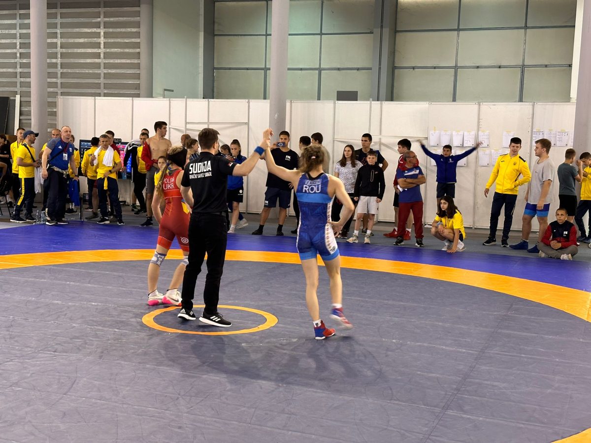 Medalii pentru tinerii luptători de la CSM Constanța