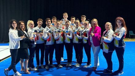 Trei gimnaști de la CSM Constanța sunt vicecampioni mondiali cu echipa României