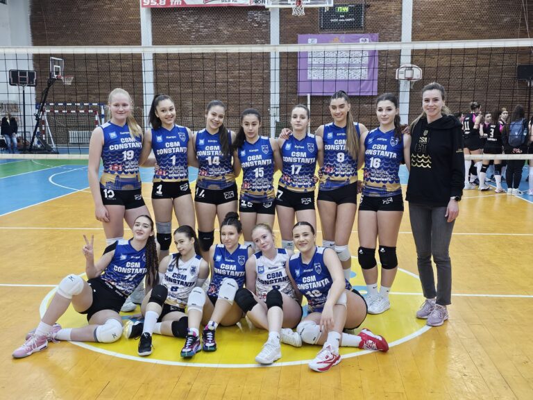 Voleibalistele noastre se califică la turneul semifinal al Campionatului Național U17 cu victorii pe linie!