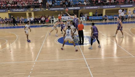 CSM Constanța a câștigat două sferturi cu FC Argeș