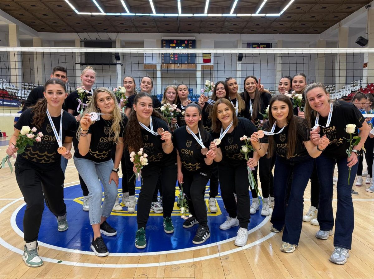 Medalii de bronz pentru voleibalistele de la CSM Constanța! Cadetele noastre au încheiat cu trei victorii Turneul Final de la Constanța