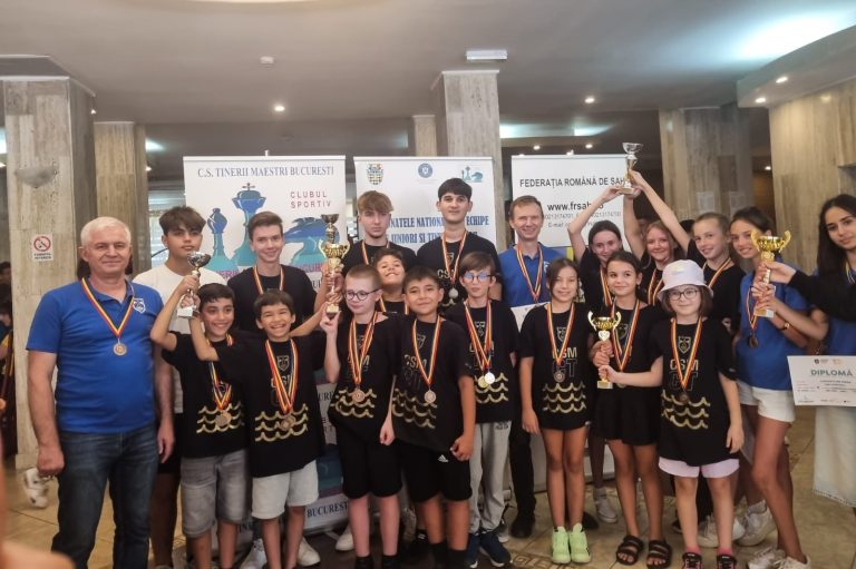 Salbă de medalii pentru șahiștii de la CSM Constanța la Campionatul Național pe Echipe Juniori și Tineret de la Mamaia!