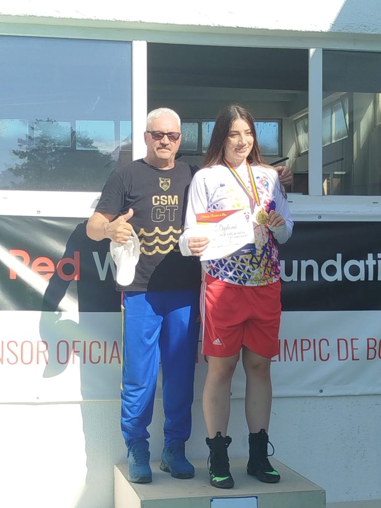 Aur, argint și bronz pentru pugilistele de la CSM Constanța