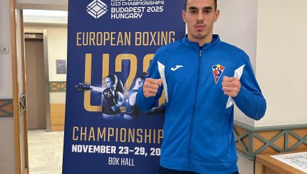 Victorie rapidă pentru Alex Buleu în primul meci la Europene