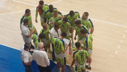 CSM București – CSM Constanța 26-21, în etapa a 9-a a Ligii Zimbrilor