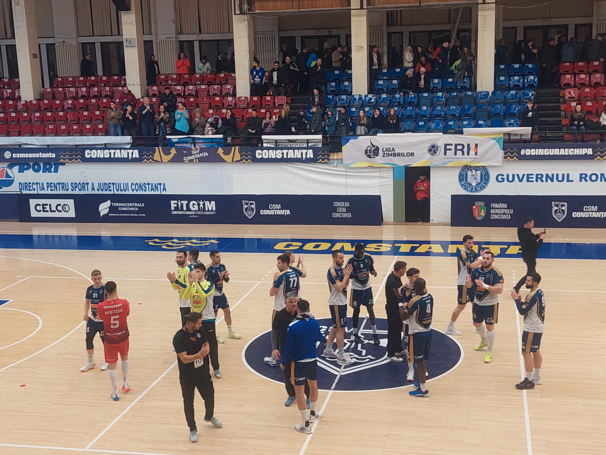 CSM Constanța cedează în duelul cu campioana Dinamo București din Liga Zimbrilor