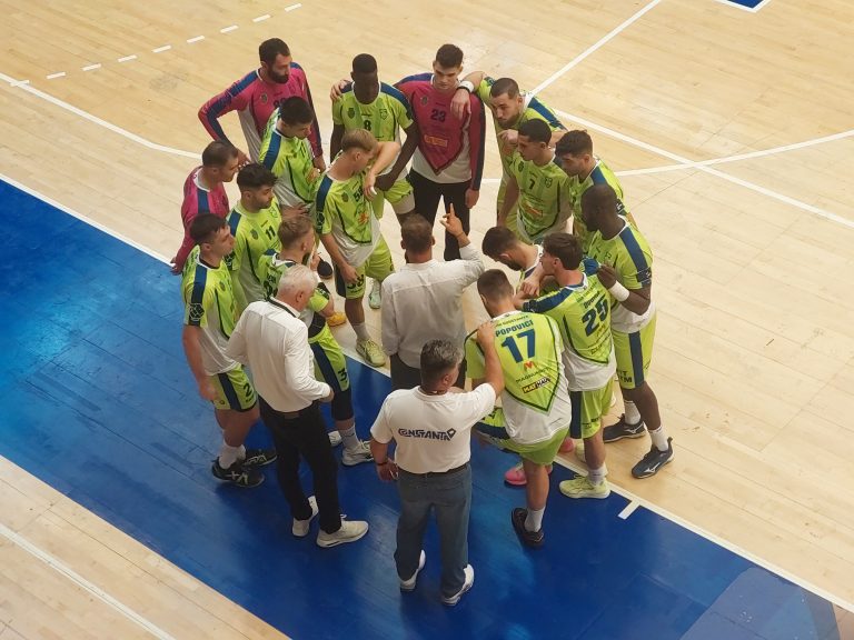 CSM Constanța, învinsă cu 28-25 la Timișoara după un meci disputat