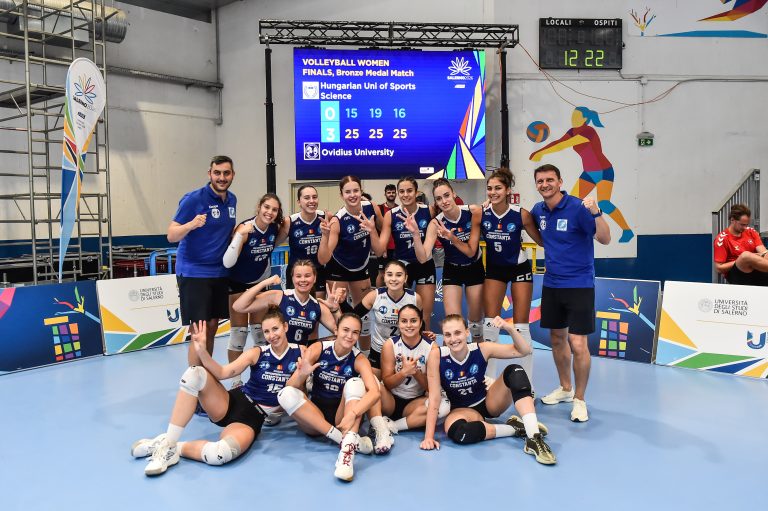 Alexandra Spînoche, Andreea Cristea și antrenorul Florin Voinea, medaliați cu bronz european cu echipa Universității Ovidius!