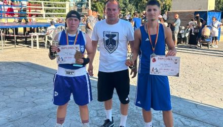 Meciuri utile de pregătire pentru tinerii pugiliști de la CSM Constanța