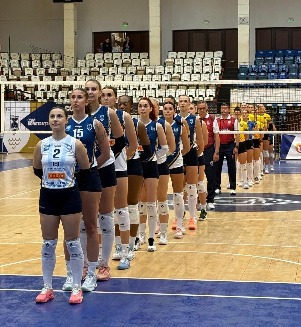 CSM Constanța, învinsă de Corona Brașov după ce a condus cu 2-1 la seturi! Florin Voinea: „Mai avem de muncă, dar văd potențial în această echipă și vor veni și victoriile”